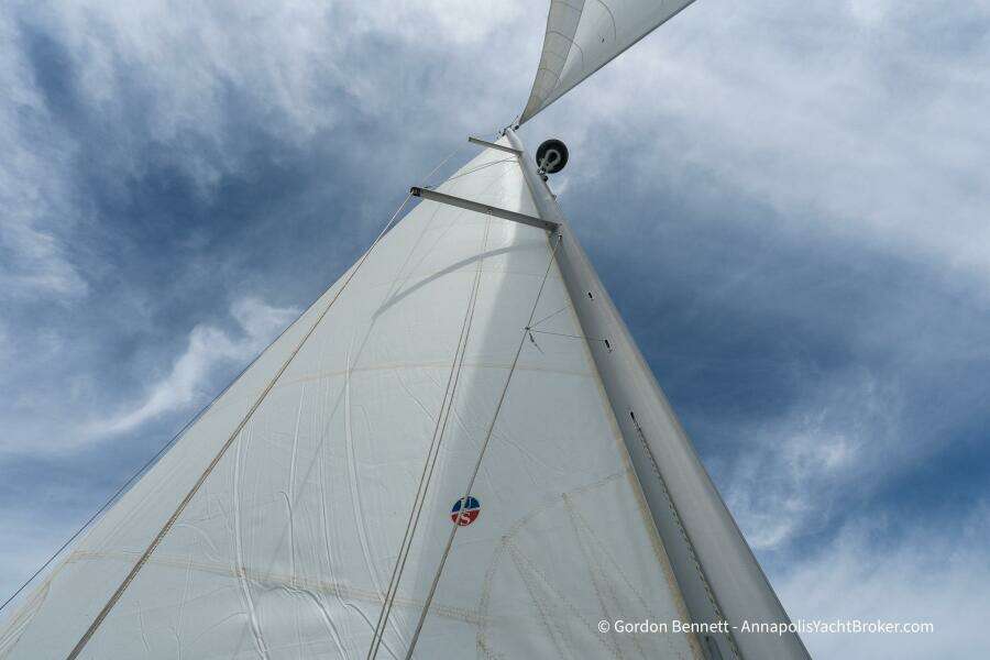 Balandra 43ft Jeanneau Yacht For Sale