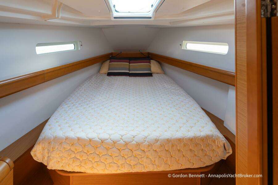 Balandra 43ft Jeanneau Yacht For Sale