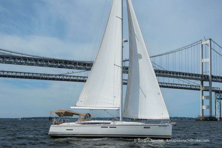 Balandra 43ft Jeanneau Yacht For Sale