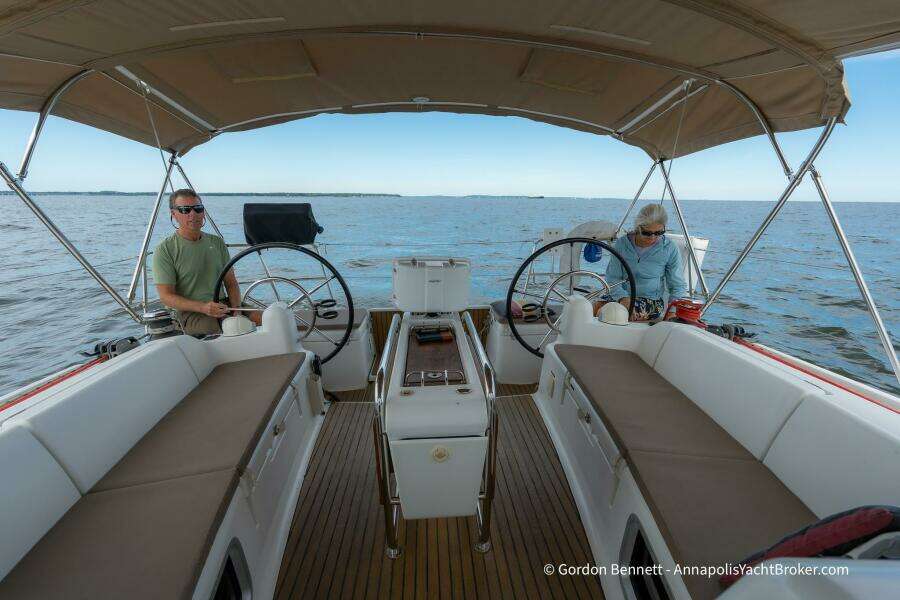 Balandra 43ft Jeanneau Yacht For Sale