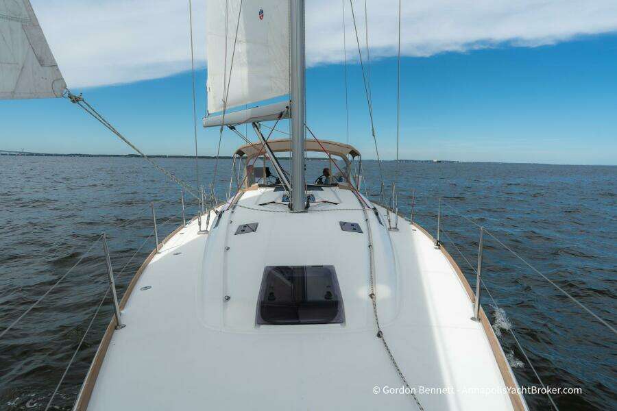 Balandra 43ft Jeanneau Yacht For Sale