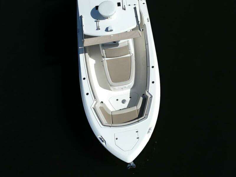 Joany 33ft Boston Whaler Yacht For Sale