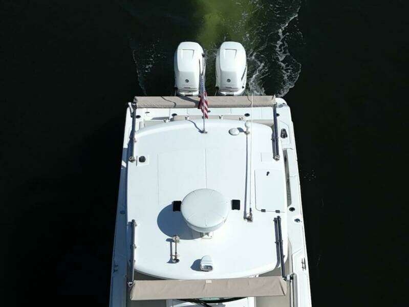 Joany 33ft Boston Whaler Yacht For Sale