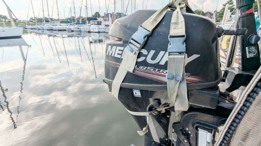 SERENITE 40ft Beneteau Yacht For Sale