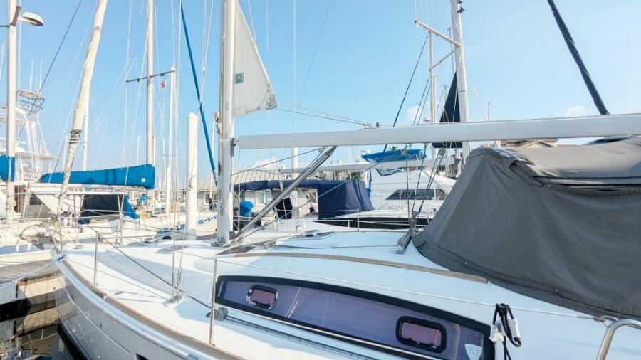 2012 Beneteau 40