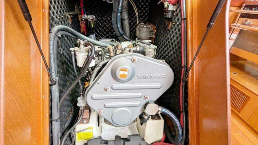 SERENITE 40ft Beneteau Yacht For Sale