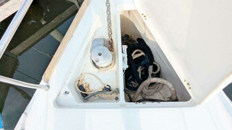 SERENITE 40ft Beneteau Yacht For Sale