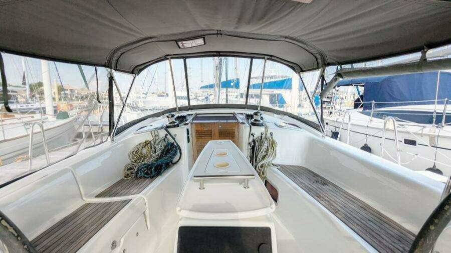 SERENITE 40ft Beneteau Yacht For Sale