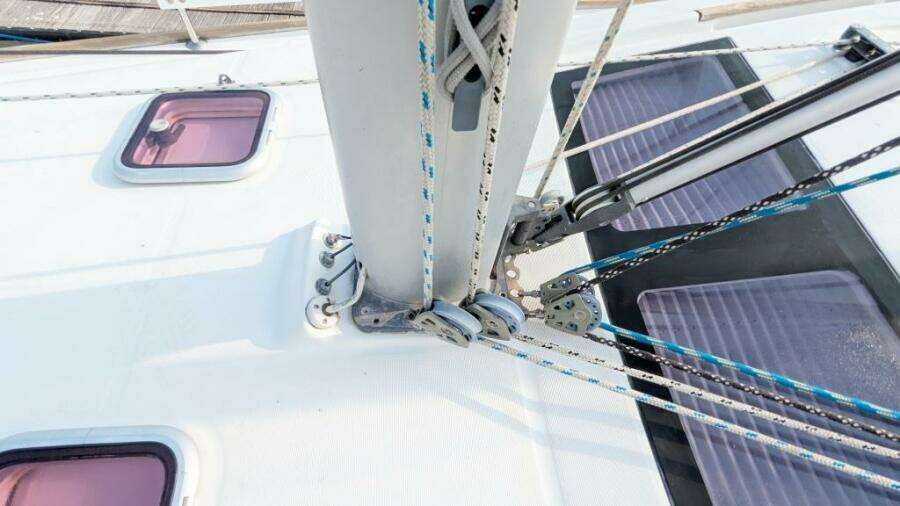 SERENITE 40ft Beneteau Yacht For Sale