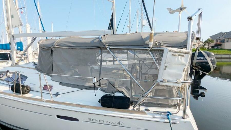 2012 Beneteau 40