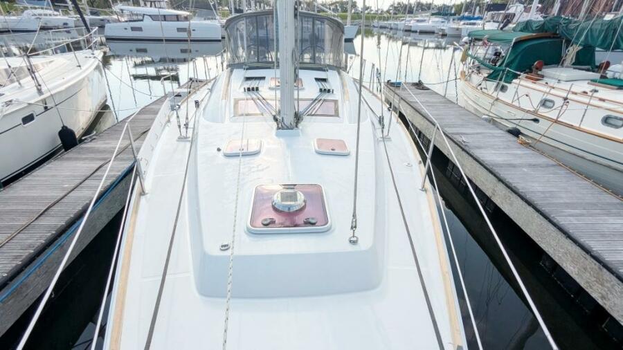 2012 Beneteau 40