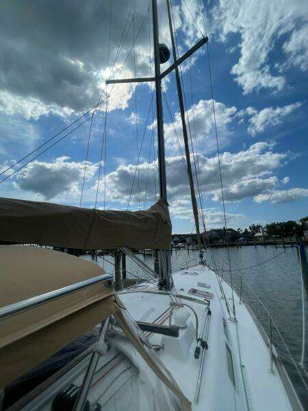At Last 43ft Beneteau Yacht For Sale