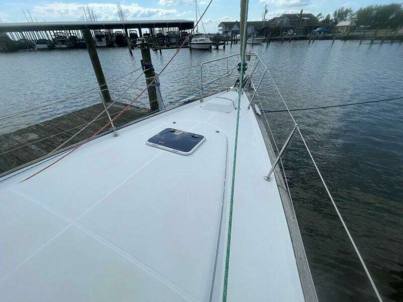 At Last 43ft Beneteau Yacht For Sale