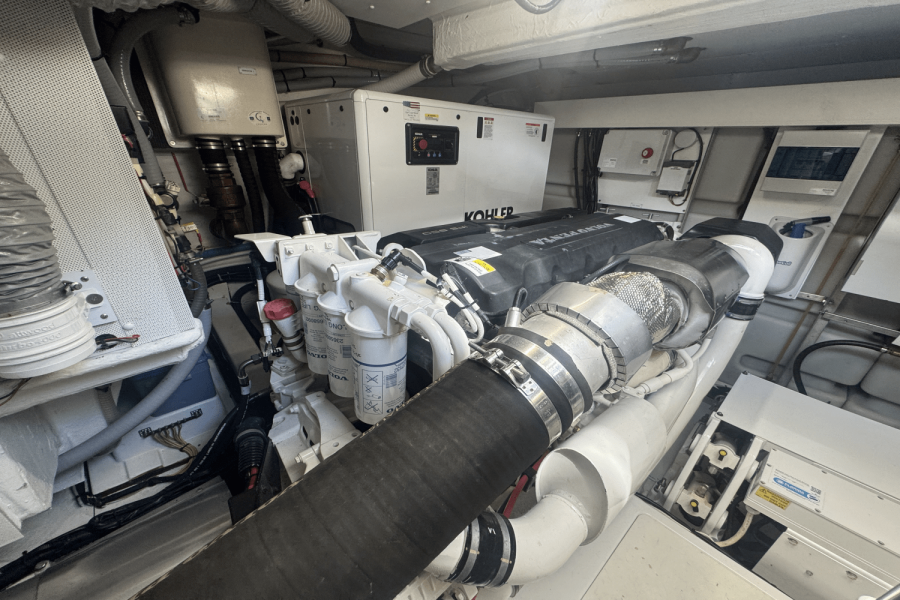 53ft Azimut Yacht For Sale