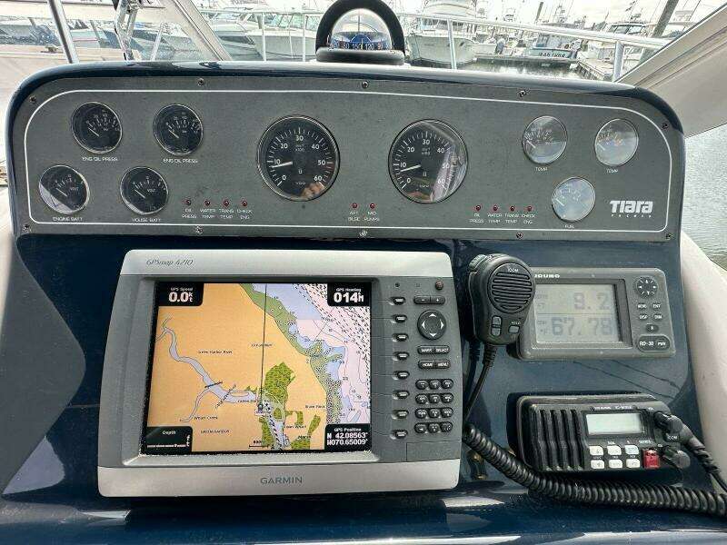 News Buoy II 29ft Tiara Yachts Yacht For Sale