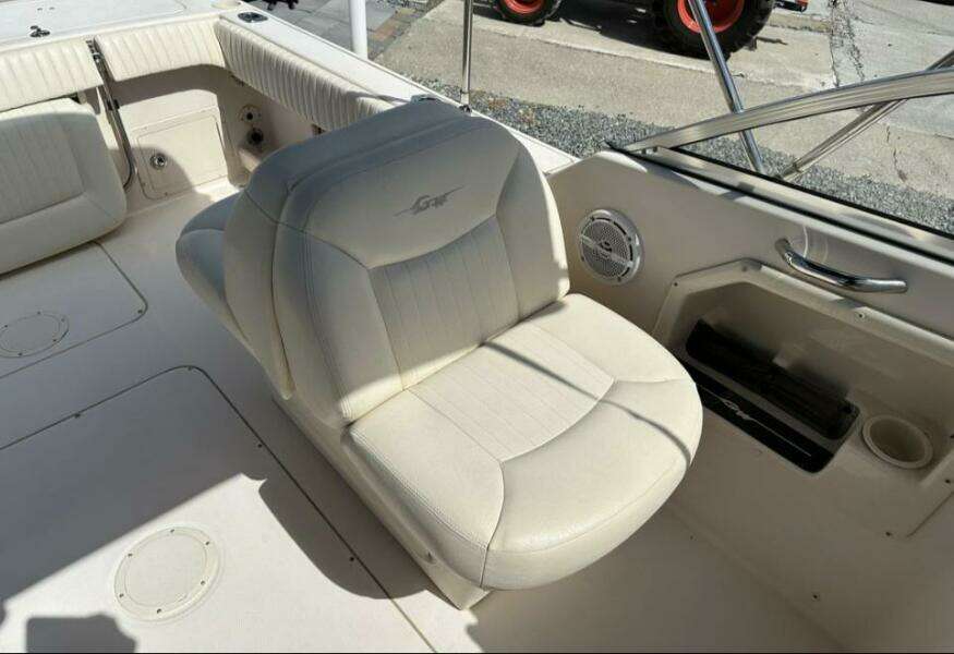 22ft Grady White Yacht For Sale