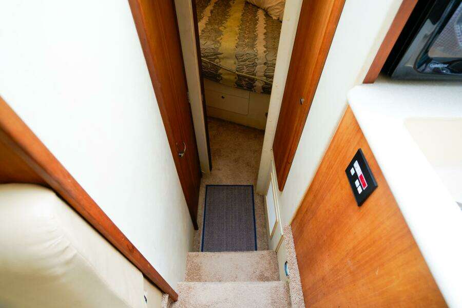 Knot So Fast 41ft Silverton Yacht For Sale
