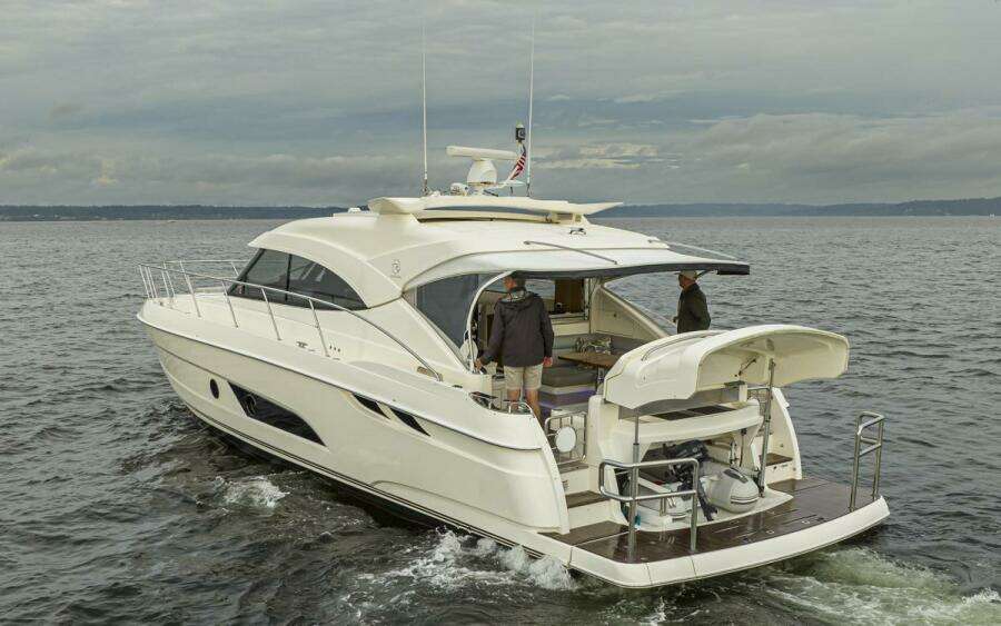 Lucky Dog 50ft Riviera Yacht For Sale