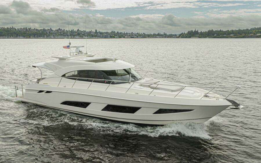 Lucky Dog 50ft Riviera Yacht For Sale