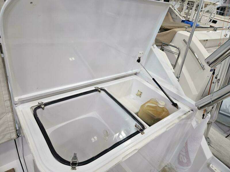 45ft Buddy Davis Yacht For Sale
