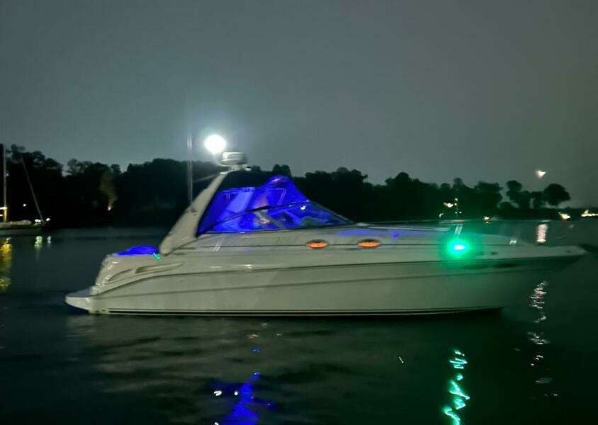 36ft Sea Ray Yacht For Sale