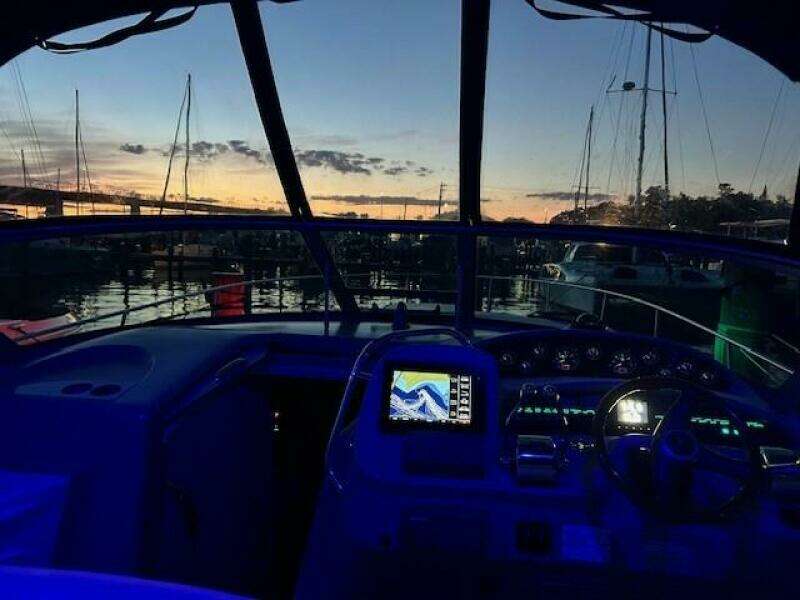 36ft Sea Ray Yacht For Sale