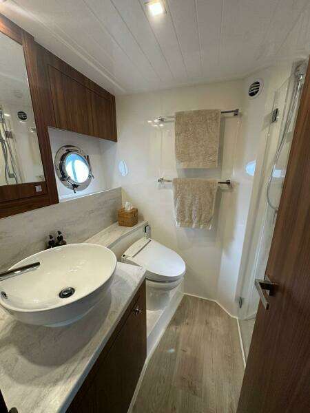 Happy Ours 54ft Riviera Yacht For Sale
