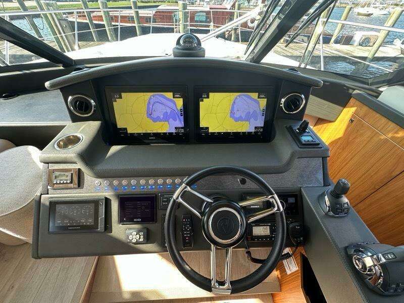 Happy Ours 54ft Riviera Yacht For Sale