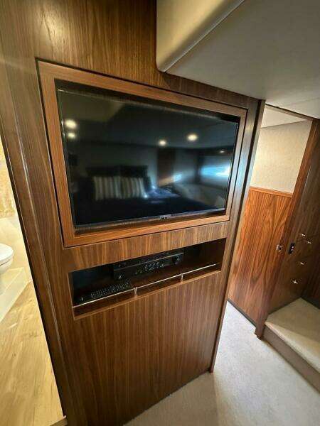 Happy Ours 54ft Riviera Yacht For Sale
