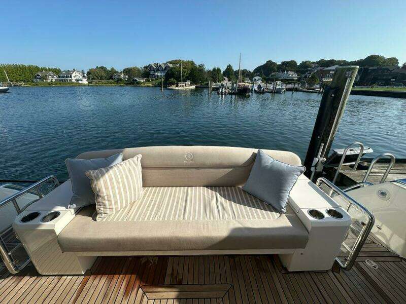 Happy Ours 54ft Riviera Yacht For Sale