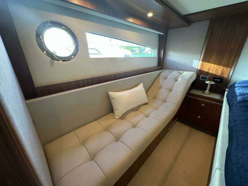 Happy Ours 54ft Riviera Yacht For Sale