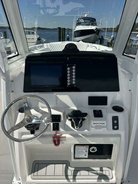 26ft Sea Fox Yacht For Sale