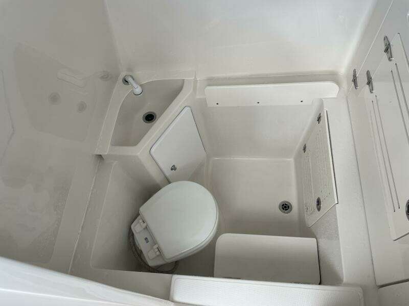 Playpen 38ft Jupiter Yacht For Sale