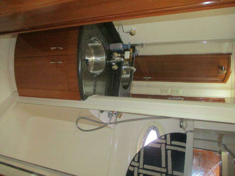 46ft Carver Yacht For Sale