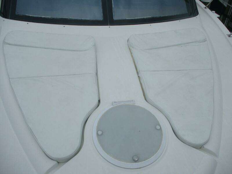 46ft Carver Yacht For Sale