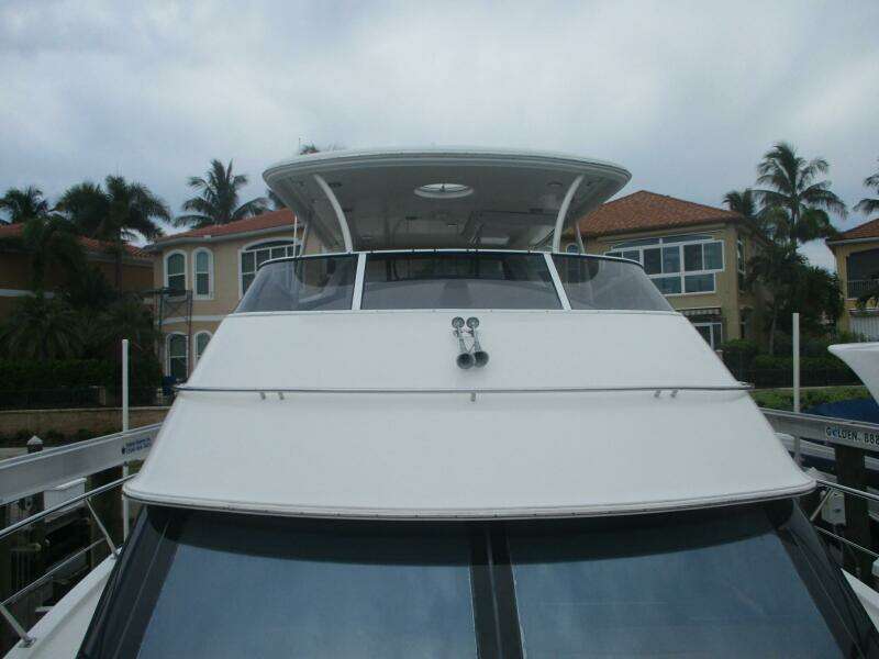 46ft Carver Yacht For Sale