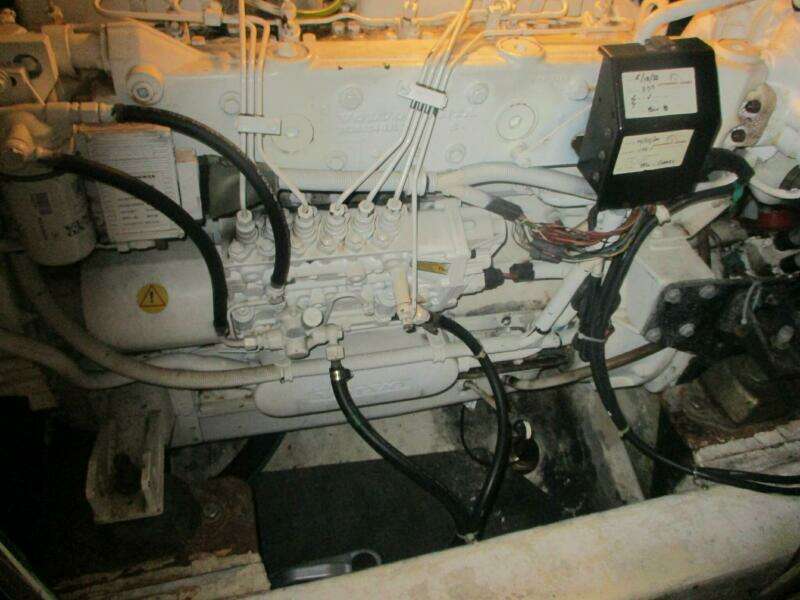 46ft Carver Yacht For Sale