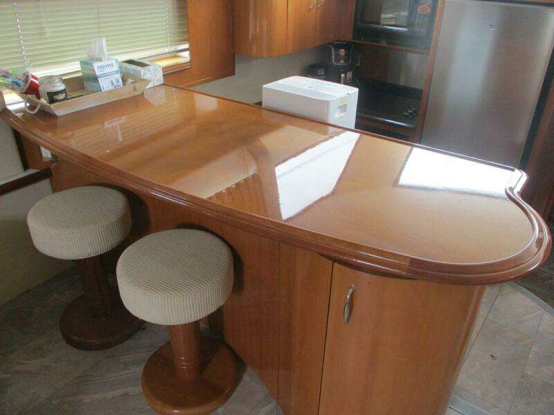 46ft Carver Yacht For Sale