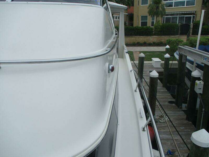 46ft Carver Yacht For Sale