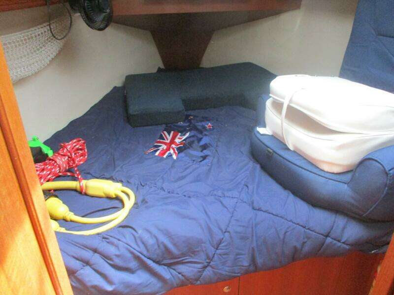 35ft Hunter Yacht For Sale