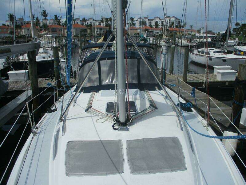 35ft Hunter Yacht For Sale