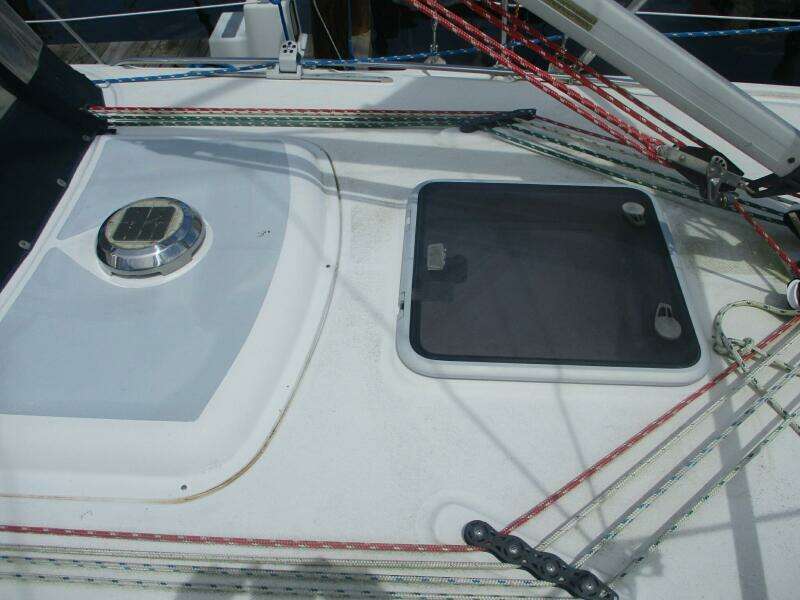 35ft Hunter Yacht For Sale