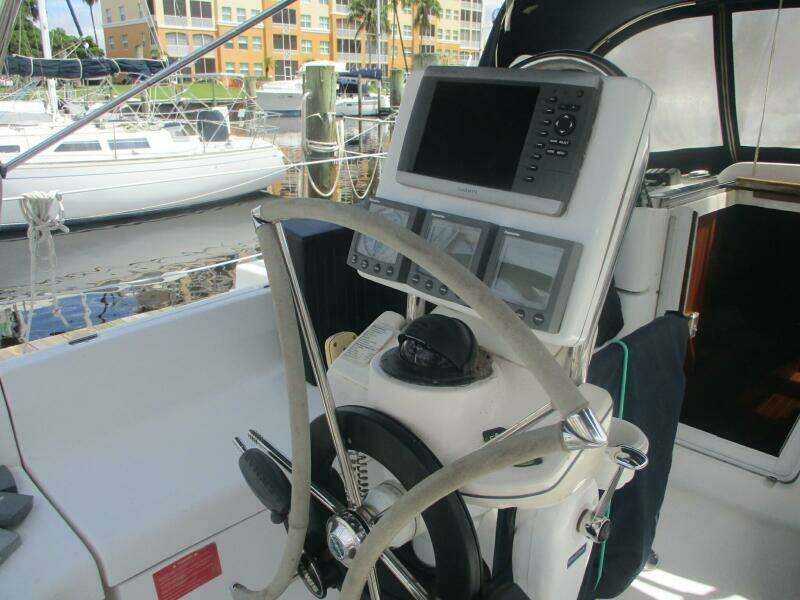 35ft Hunter Yacht For Sale