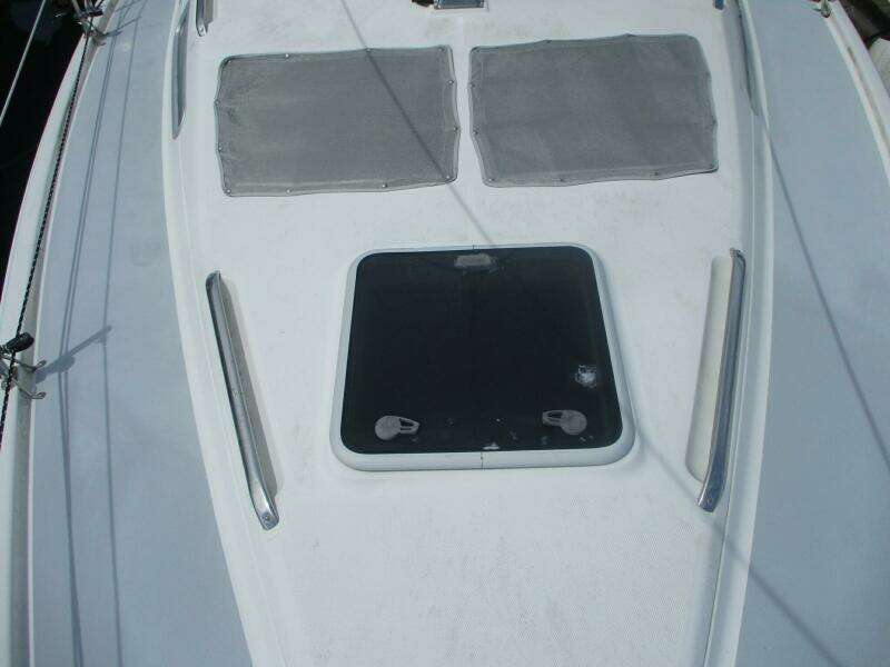 35ft Hunter Yacht For Sale