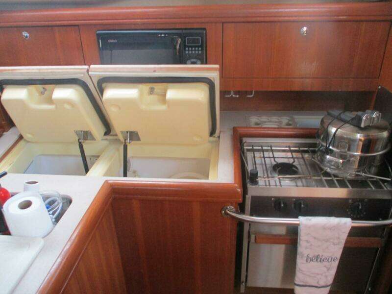 35ft Hunter Yacht For Sale