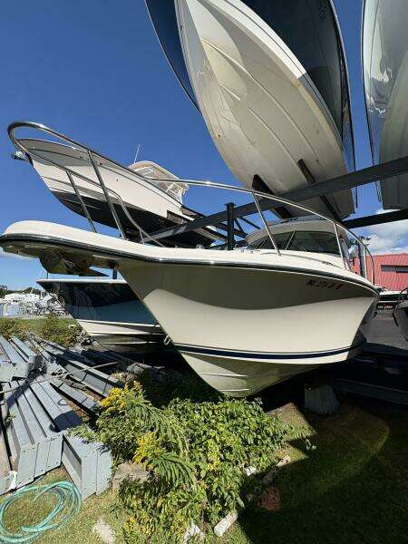 31ft Pursuit Yacht For Sale