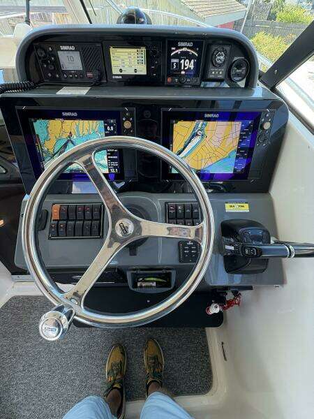 31ft Pursuit Yacht For Sale