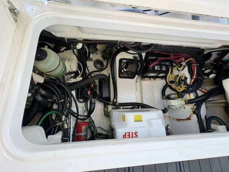 31ft Pursuit Yacht For Sale