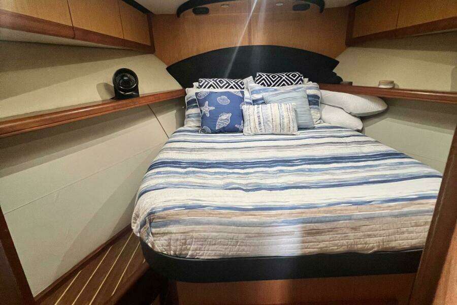 41ft Luhrs Yacht For Sale