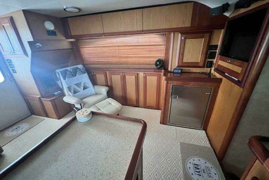 41ft Luhrs Yacht For Sale